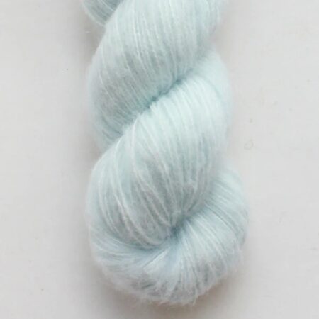 Lotus Yarns Brushed Cashmerino - 15 Plume Eisblau