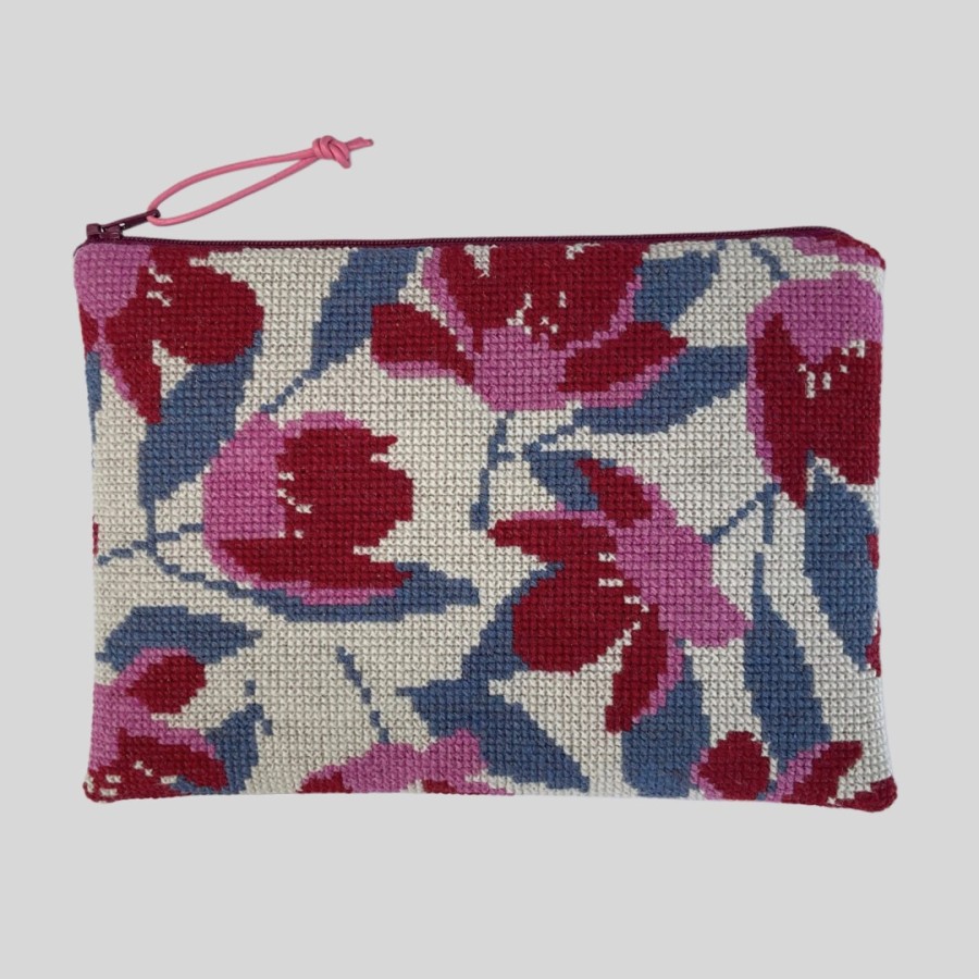 Baldyre Stickset Clutch - MAGNOLIA